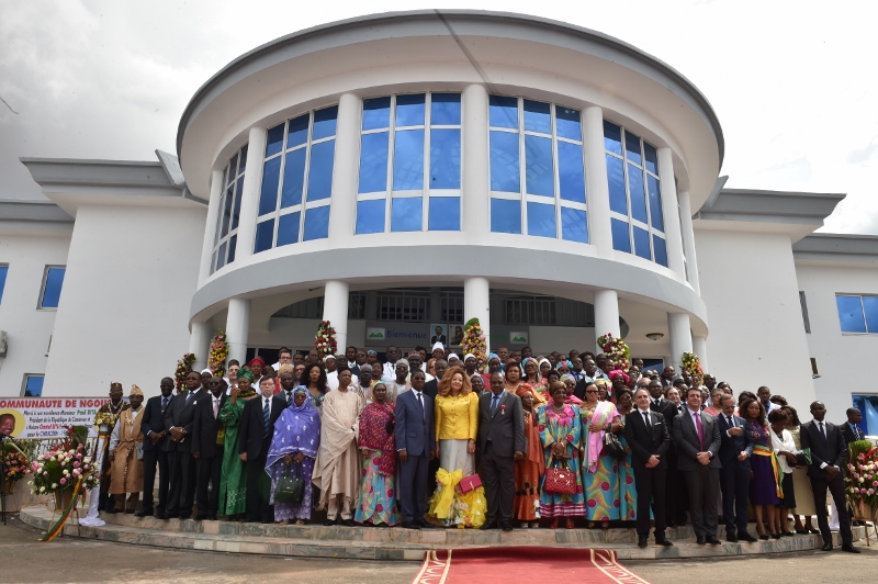 Madam Chantal BIYA inaugurates the Hospital Centre for Endoscopic Surgery and Human Reproductive Research and Application