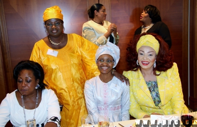 sommet_ue.afr_les_first_ladies_africaines_honorees (16) (640x414)