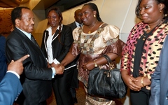 arrivee_du_couple_presidentiel_a_paris_16.05.2014 (15)