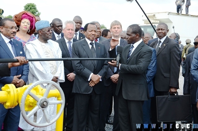 Inauguration_usine_de_production_gaz_naturel_Ndogpassi (21)