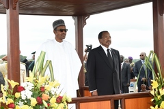 Accueil du Président Buhari à l'Aéroport de Yaoundé-Nsimalen (1)