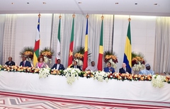 Sommet Extraordinaire des Chefs d'Etat d'Afrique Centrale - Dîner offert au Palais de l'Unité (10)