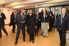 Le Couple Présidentiel à l'UNESCO - Paris, 16 Nov. 2015 (8)