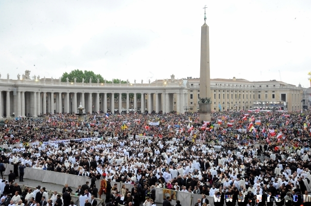 messe_de_canonisation_27.04.20104 (6)