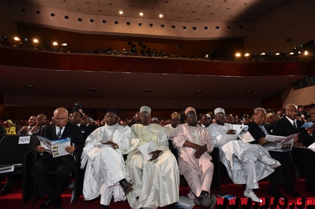 Cérémonie d'ouverture de la Conférence économique internationale - Investir au Cameroun, Terre d'Attractivités (4)