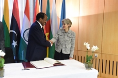 Le Président Paul BIYA et Mme Irina BOKOVA