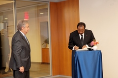 72eme AG ONU - Adience Paul BIYA Antonnio Guterres (2)