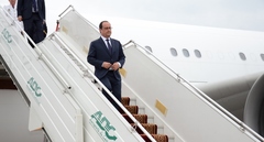 State Visit to Cameroon of H.E. François HOLLANDE, President of the French Republic - 03.07.2015 (5)