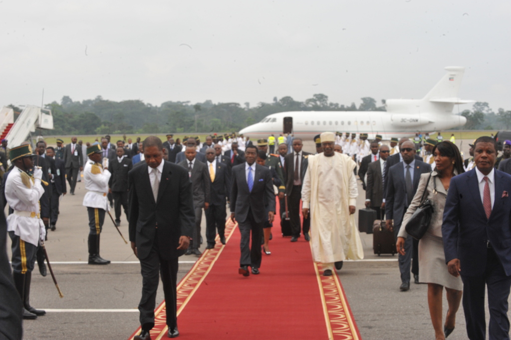 L'arrivée à l'aéroport internationale de Yaoundé de S.E. Teodoro Obiang, Président de la République de Guinée Equatoriale 