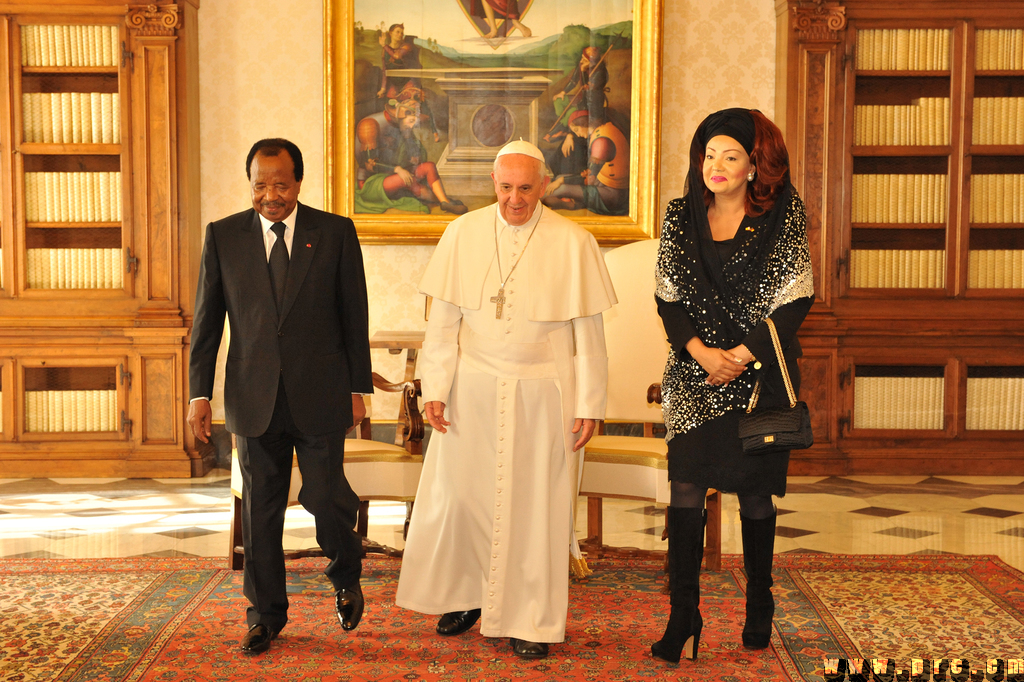 audience_paul.biya_vatican_18.10.2013 (9)