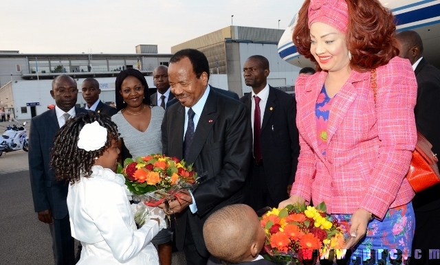 sommet_ue.afr_arrivee_pr_mme_chantal.biya_a_bruxelles