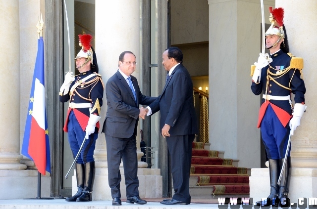 accueil_de_se_paulbiya_a_l_elysee_17.05.2014 (2)