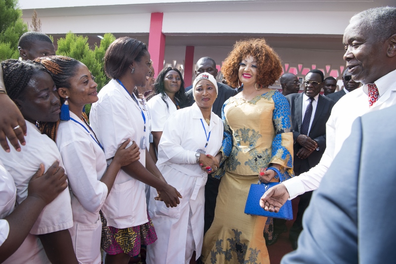 Christmas Tree Lighting at Chantal BIYA Foundation (13)