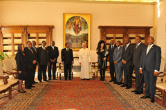 audience_paul.biya_vatican_18.10.2013 (6)