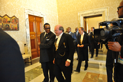 audience_paul.biya_vatican_18.10.2013 (21)