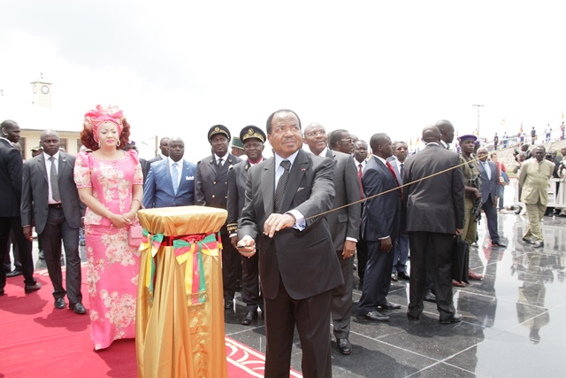 Unveiling of the monument of Fiftieth Anniversaries of Independence and Reunification