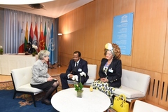 Le Couple Présidentiel en compagnie de la Directrice Générale de l'UNESCO - Paris, 16 Nov. 2015