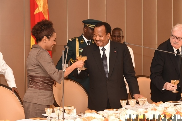 La SG de l'OIF reçue en audience puis à déjeuner au Palais de l'Unité (32)