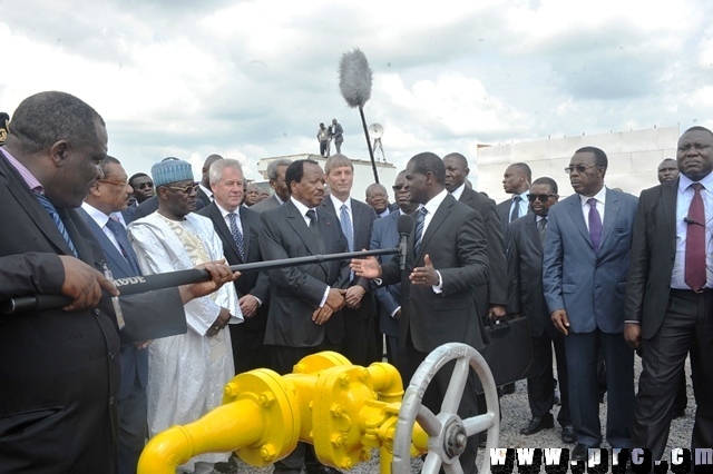 Inauguration_usine_de_production_gaz_naturel_Ndogpassi (13)