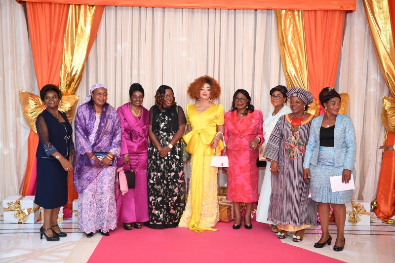 Cérémonie de présentation des vœux de Nouvel An 2019 à Mme Chantal BIYA (24)