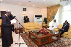 Fin de la visite et départ du Président Buhari (1)
