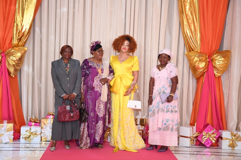 Cérémonie de présentation des vœux de Nouvel An 2019 à Mme Chantal BIYA (22)