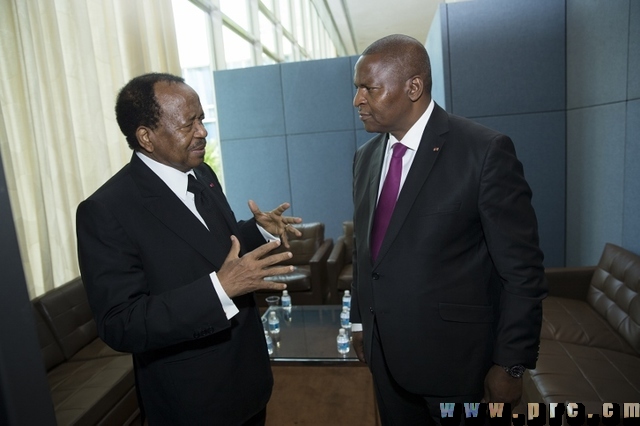 Paul BIYA et le Président de RCA, Faustin Archange TOUADERA (1)