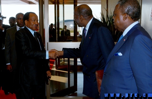 arrivee_du_couple_presidentiel_a_paris_16.05.2014 (9)