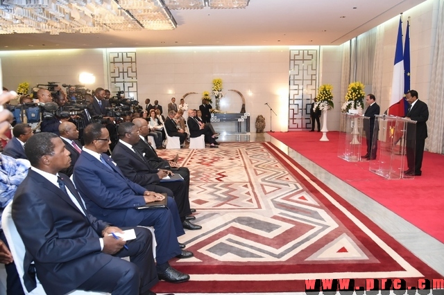 Visite d'Etat au Cameroun de S.E. François Hollande, Président de la République Française - 03.07.2015 (19)