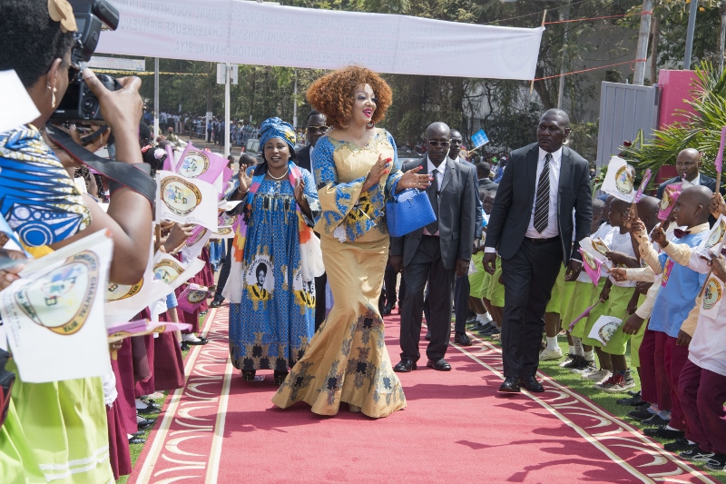 Christmas Tree Lighting at Chantal BIYA Foundation (1)