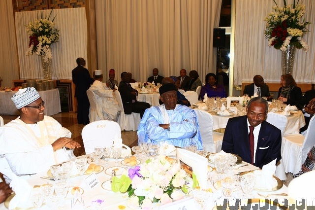 Visite d'Etat au Cameroun de S.E. François Hollande, Président de la République Française - 03.07.2015 (27)