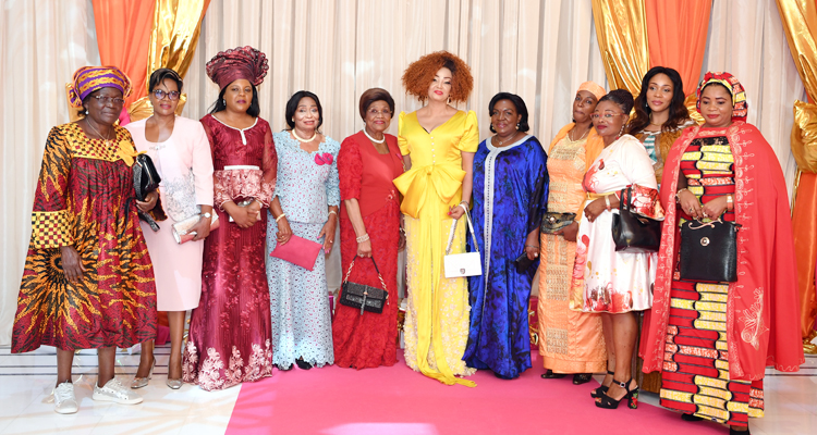 Presentation of 2019 New Year Wishes to Mrs Chantal BIYA