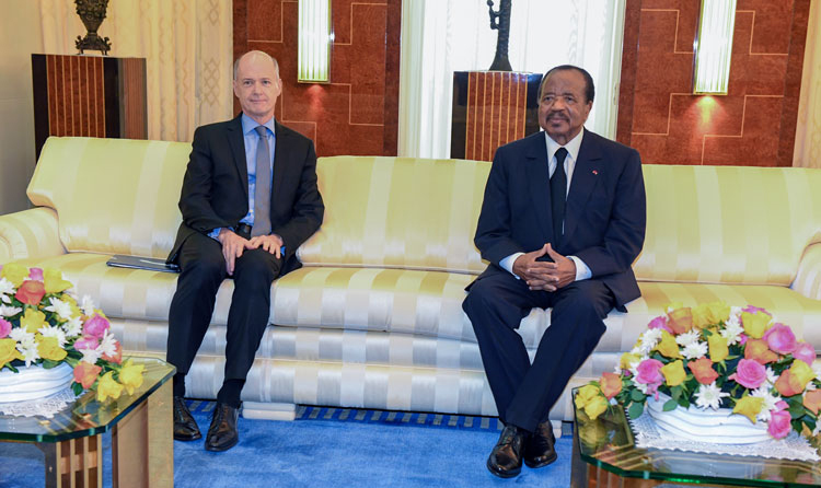 L’Ambassadeur de France au Palais de l’Unité