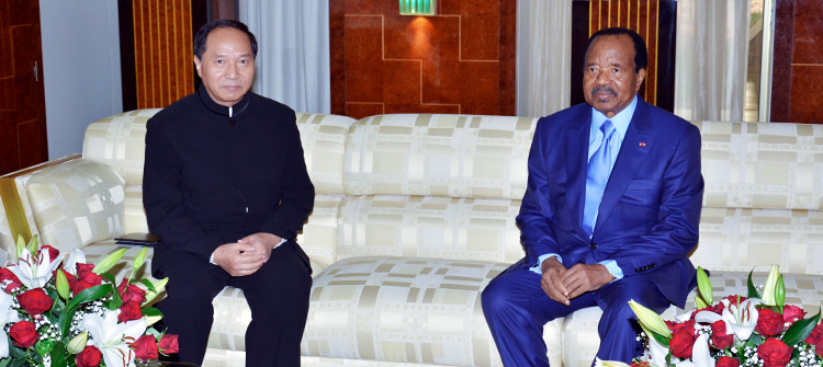 President Paul BIYA decorates Outgoing Chinese Ambassador