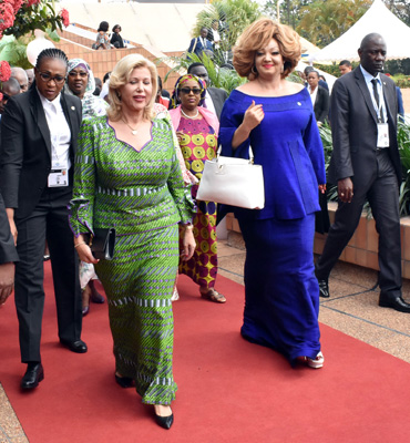 AU-EU Summit in Abidjan: Mrs Chantal BIYA patronises R20 Green Fund project