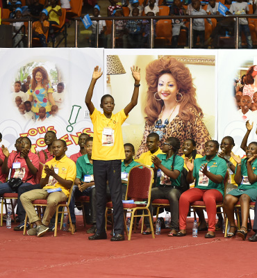 Madame Chantal BIYA et le cours d’éducation à la citoyenneté 