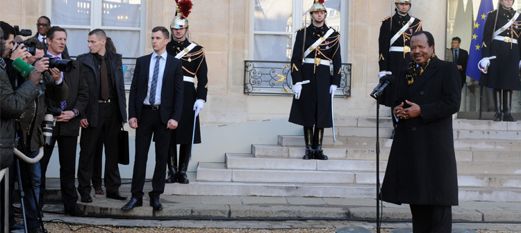 L’échange du Président de la République avec la presse internationale à sa sortie de l’Elysée, lundi 28 janvier 2013