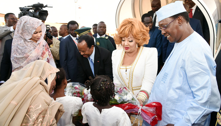 Le Couple présidentiel accueilli en triomphe à N’Djamena