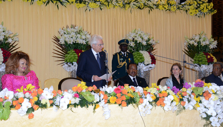 Toast de S.E. Sergio Mattarella, Président de la République Italienne, au cours du dîner d’Etat offert en son honneur au Palais de l’Unité par le Couple présidentiel - Le 17 mars 2016