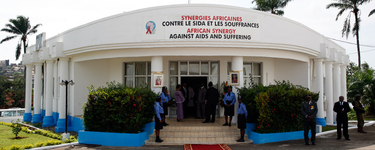 Les Synergies Africaines contre le SIDA et les Souffrances